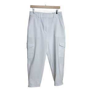 Express White high-waisted cargo pants with elastic waistband, pockets and zippe